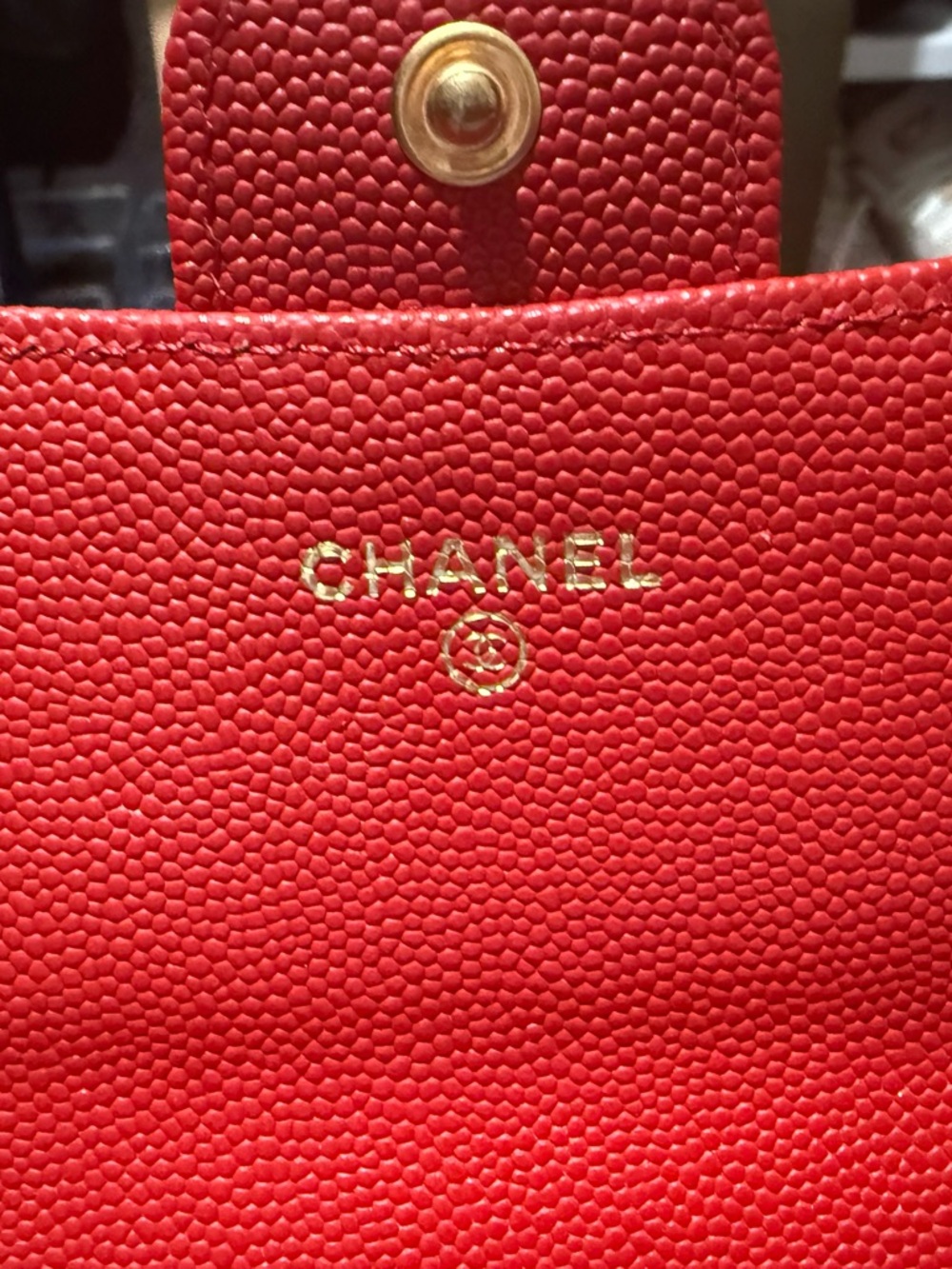 CHANEL Red Quilted Caviar Leather Wallet with Gold CC - Picture 5 of 8